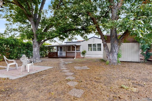 1334 W Theo Ave, San Antonio, TX 78225