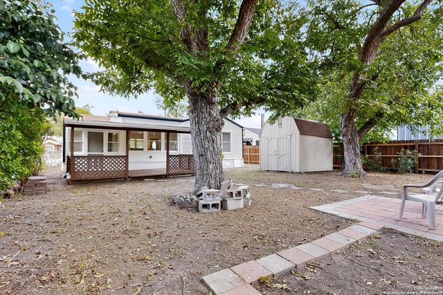 1334 W Theo Ave, San Antonio, TX 78225