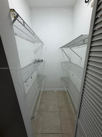 412 SW 10th Avenue 4, Miami, FL 33130