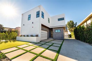 1805 S Longwood, Los Angeles, CA 90019