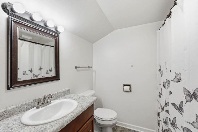 1011 N FAIR STREET, Appleton, WI 54911