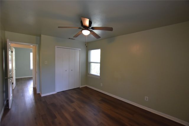 1718 Summit Street, Mesquite, TX 75149