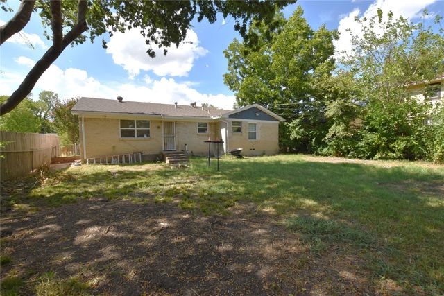 1718 Summit Street, Mesquite, TX 75149