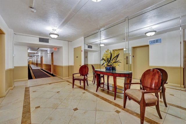 4250 Galt Ocean Drive 9c, Fort Lauderdale, FL 33308