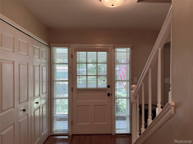 14875 Dogwood Court, Plymouth Charter Township, MI 48170