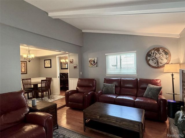 14875 Dogwood Court, Plymouth Charter Township, MI 48170