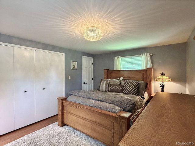 14875 Dogwood Court, Plymouth Charter Township, MI 48170