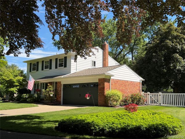 14875 Dogwood Court, Plymouth Charter Township, MI 48170