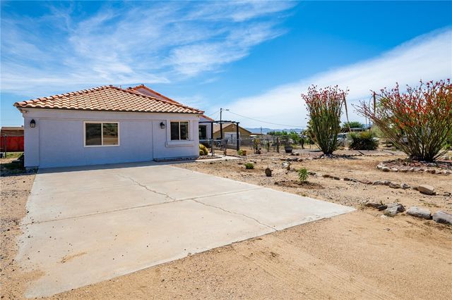 6336 N Buckhorn Drive, Kingman, AZ 86409