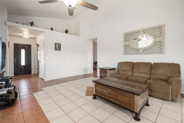 6336 N Buckhorn Drive, Kingman, AZ 86409