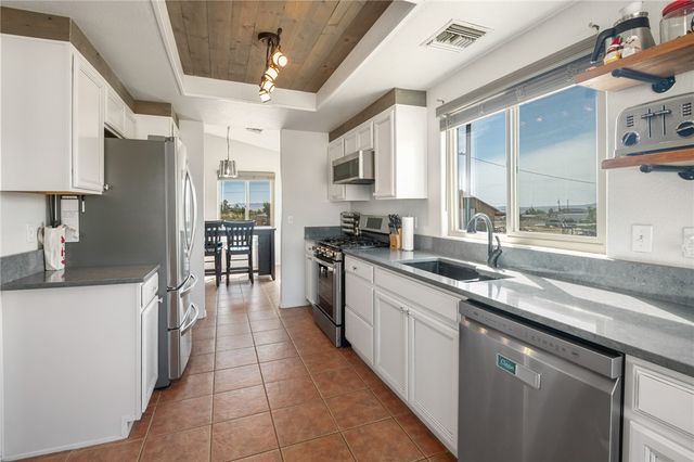 6336 N Buckhorn Drive, Kingman, AZ 86409