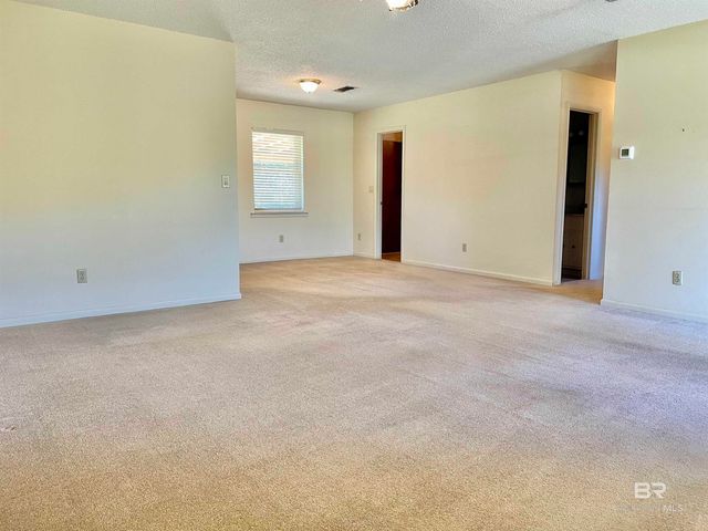 50 Sue Street, Flomaton, AL 36441