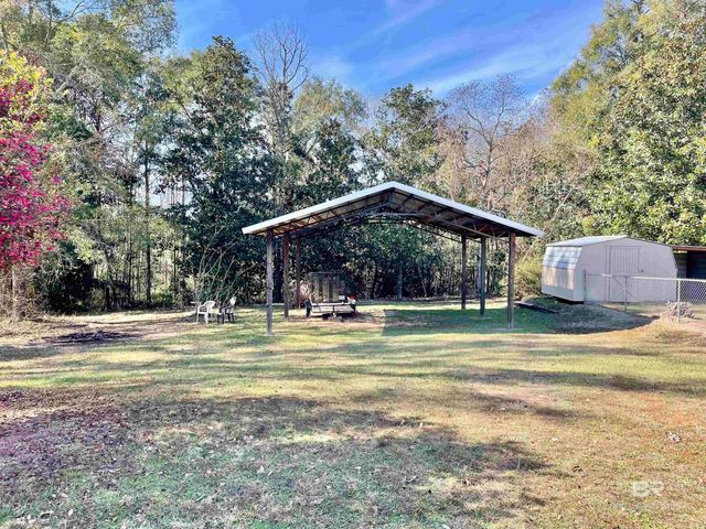 50 Sue Street, Flomaton, AL 36441