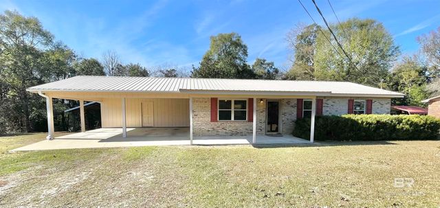 50 Sue Street, Flomaton, AL 36441