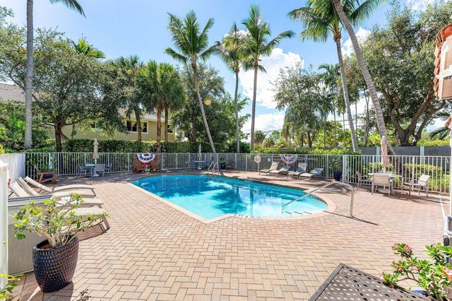 131 Ocean Cay Way 131, Hypoluxo, FL 33462