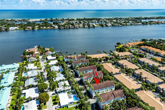 131 Ocean Cay Way 131, Hypoluxo, FL 33462