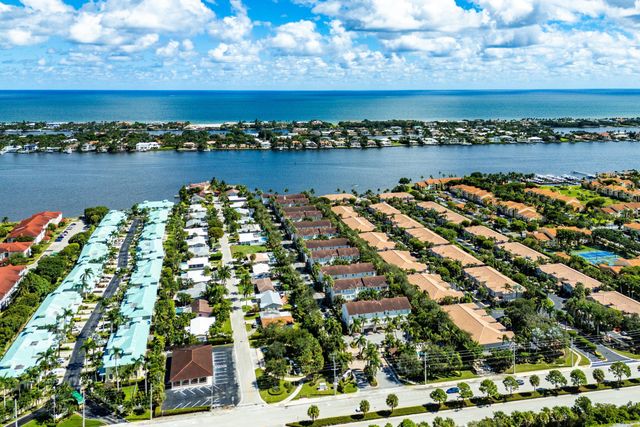 131 Ocean Cay Way 131, Hypoluxo, FL 33462
