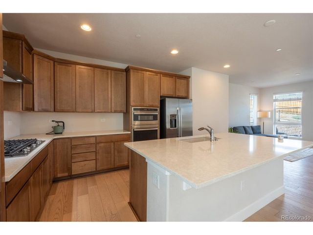 5013 S Queen Ct, Littleton, CO 80127