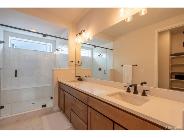 5013 S Queen Ct, Littleton, CO 80127