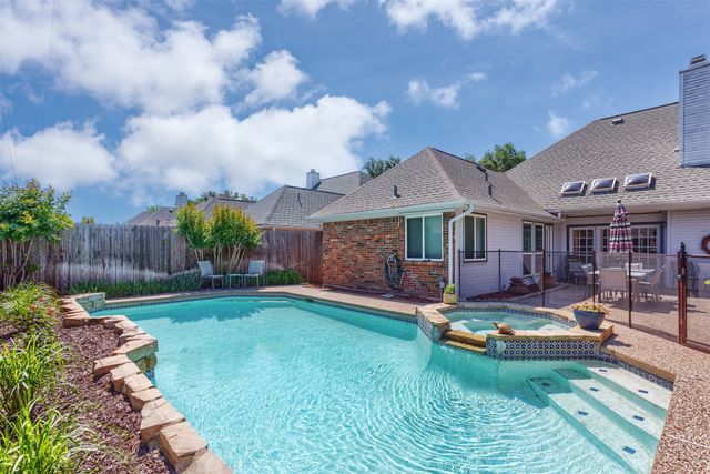 2057 Antwerp Avenue, Plano, TX 75025