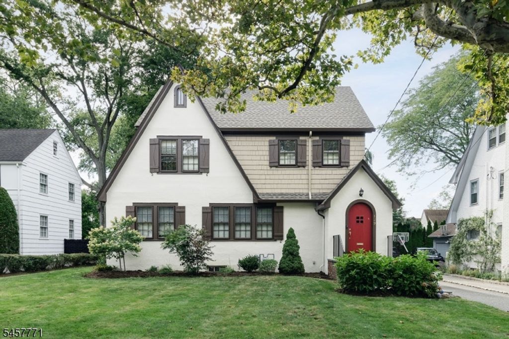 129 Tulip St, Summit City, NJ 07901 — exterior