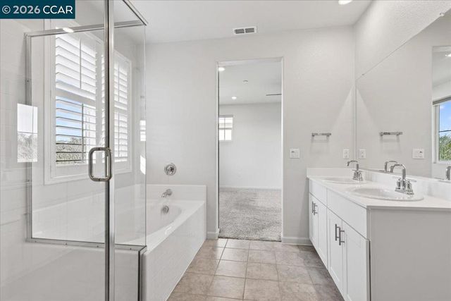 3017 3017 Kenwood Cir, Oakley, CA 94561