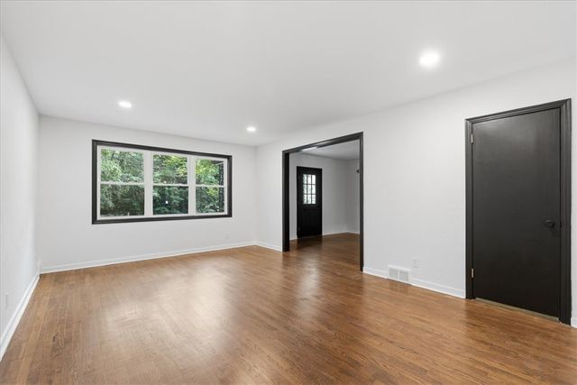 1418 Shady Ave, Squirrel Hill, PA 15217