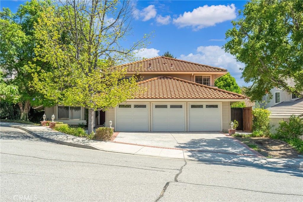 914 Sterling Oaks Court, Oak Park, CA 91377 — exterior