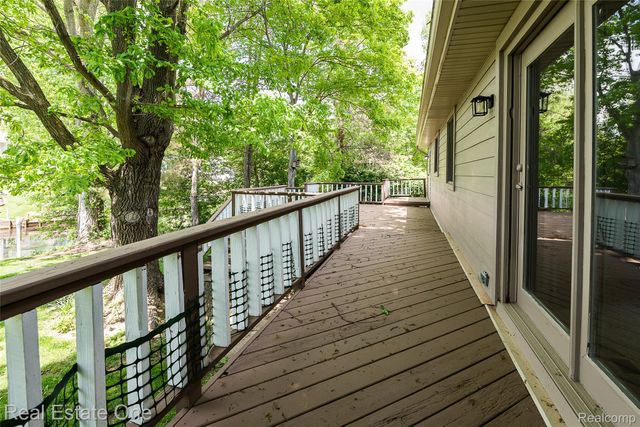 8402 Scotia, Hamburg Township, MI 48169