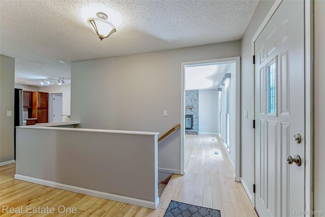 8402 Scotia, Hamburg Township, MI 48169