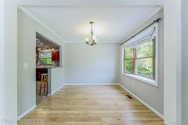 8402 Scotia, Hamburg Township, MI 48169