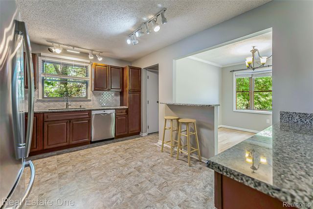 8402 Scotia, Hamburg Township, MI 48169