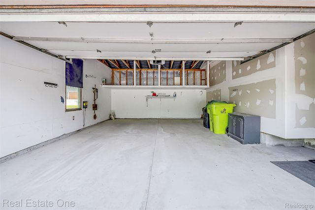 8402 Scotia, Hamburg Township, MI 48169