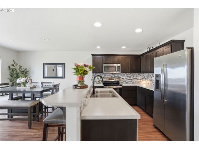 11607 Ne 131ST Pl, Vancouver, WA 98682