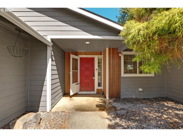 15249 Ne BEECH Ct, Portland, OR 97230