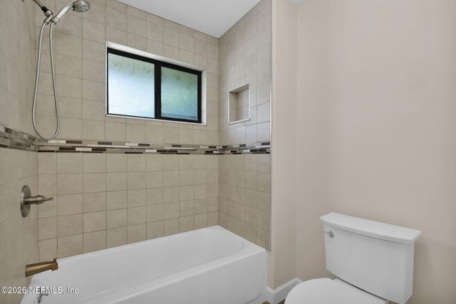 1076 MAINSAIL Lane, Switzerland, FL 32259