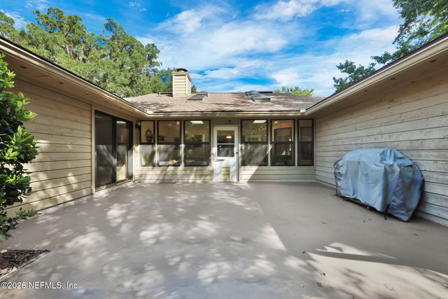 1076 MAINSAIL Lane, Switzerland, FL 32259