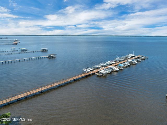 1076 MAINSAIL Lane, Switzerland, FL 32259