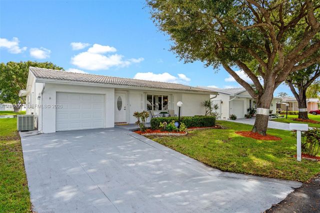 1110 NW 90th Way, Plantation, FL 33322