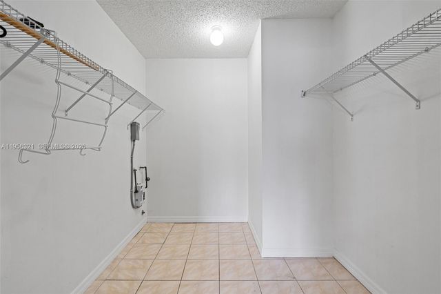 1110 NW 90th Way, Plantation, FL 33322