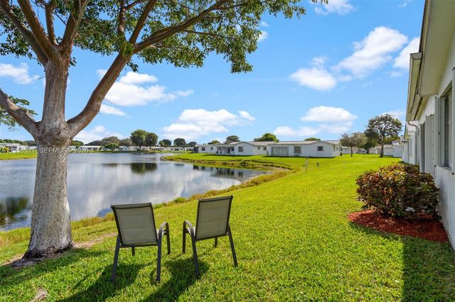 1110 NW 90th Way, Plantation, FL 33322