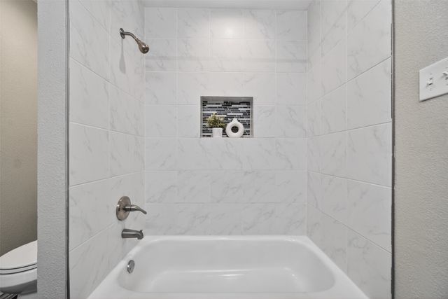 9145 Emberglow Lane, Dallas, TX 75243