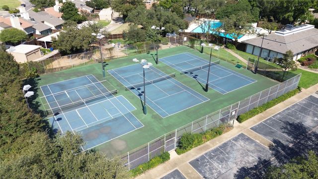 9145 Emberglow Lane, Dallas, TX 75243