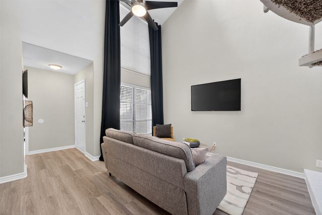 9145 Emberglow Lane, Dallas, TX 75243