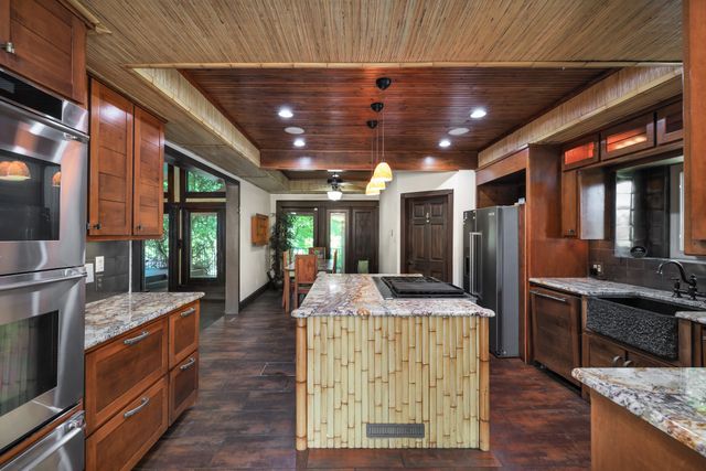 4300 Eaton Circle, Colleyville, TX 76034