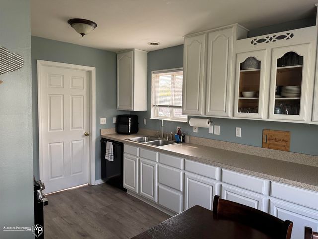 6631 Cloverton Drive, Waterford Twp, MI 48329