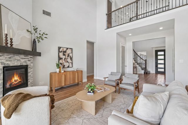 1600 Country Club Drive, Mansfield, TX 76063