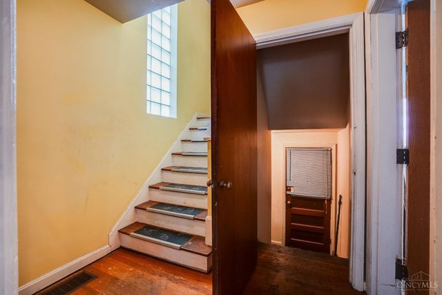 4518 Barbara Place, Cincinnati, OH 45229