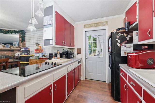 5710 Friendswood Drive, Greensboro, NC 27409