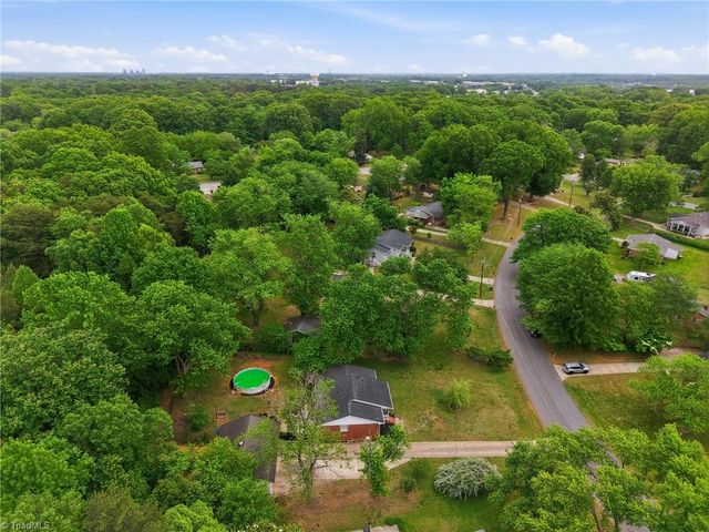 5710 Friendswood Drive, Greensboro, NC 27409